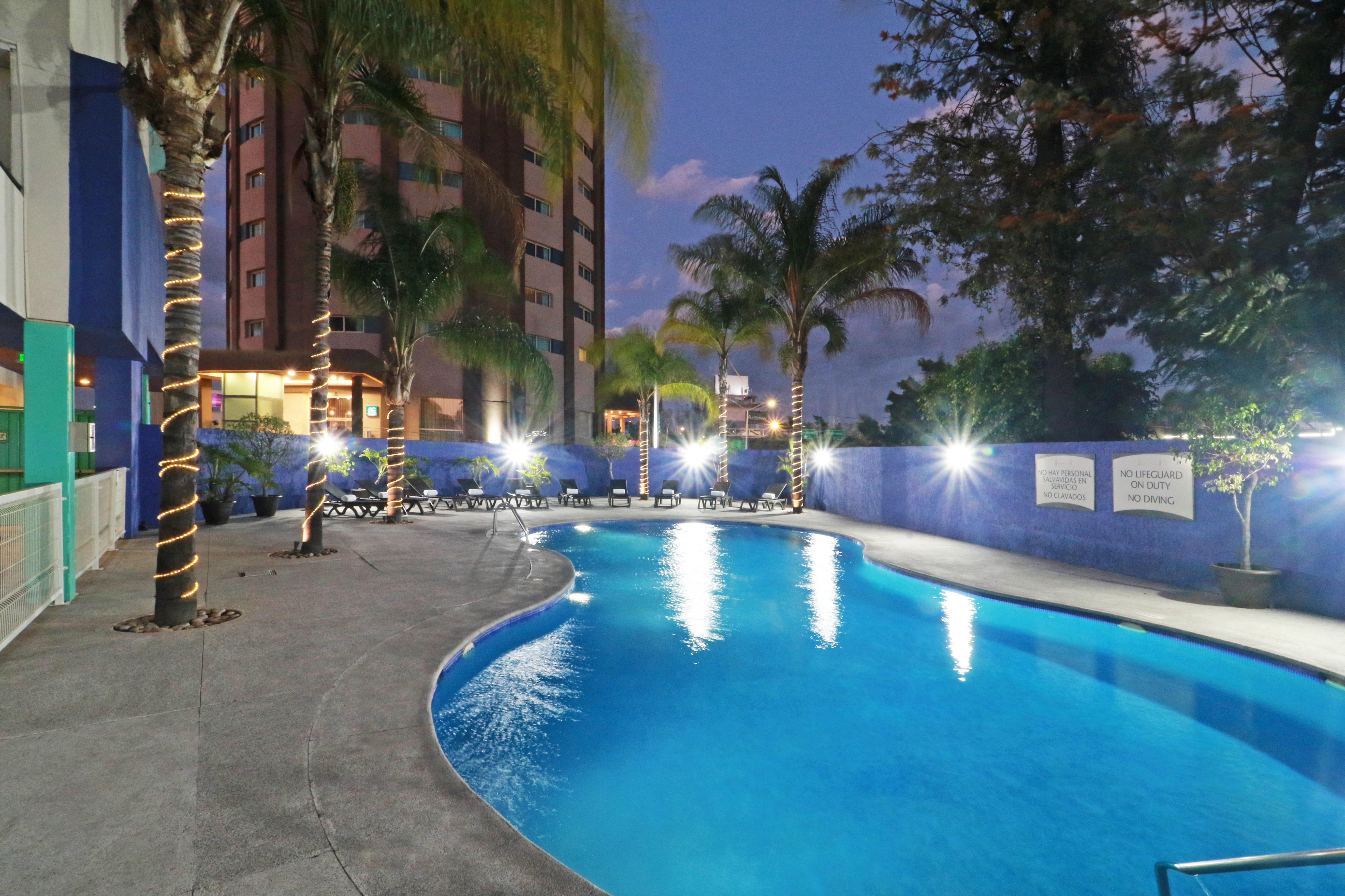Staybridge Suites Guadalajara Expo By Ihg Zapopan Buitenkant foto