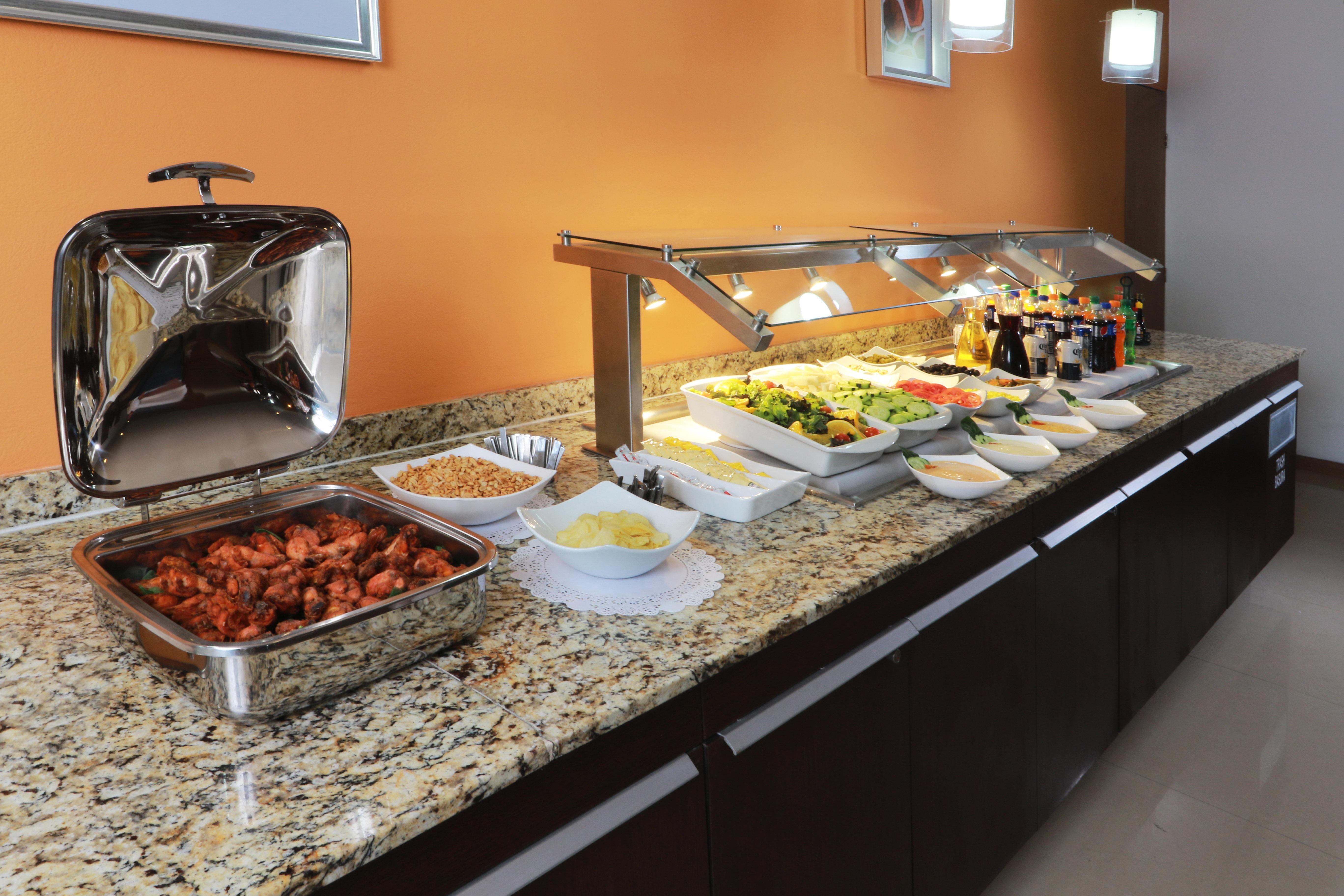 Staybridge Suites Guadalajara Expo By Ihg Zapopan Buitenkant foto